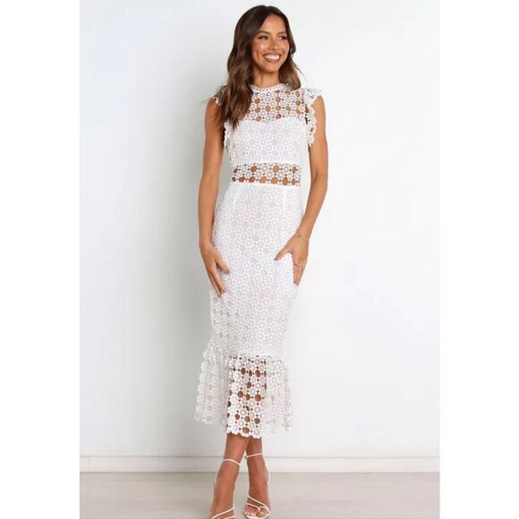 Petal & Pup Lauren Lace Overlay Dress White Size 2 - Picture 2 of 9